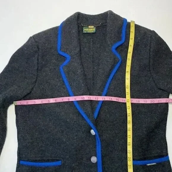 Geiger Collections Made in Austria Coat - Picture 7 of 11